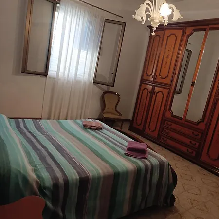 Holiday home Giardini *